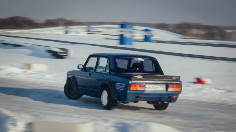 Жигули ВАЗ 2107 дрифт
