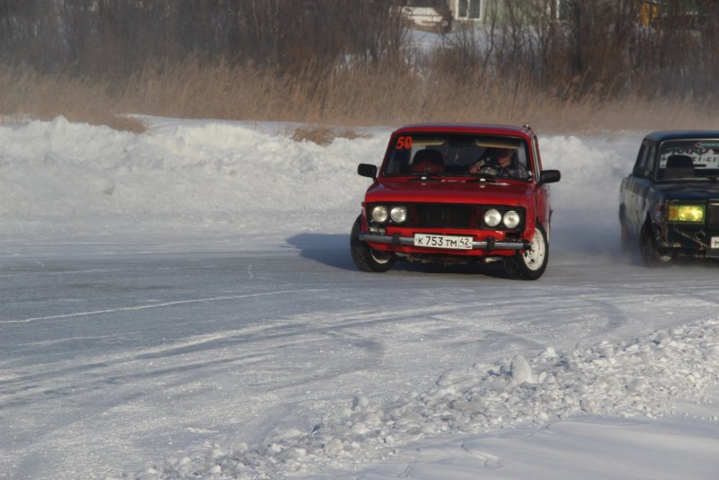 ВАЗ 2107 зимний дрифт