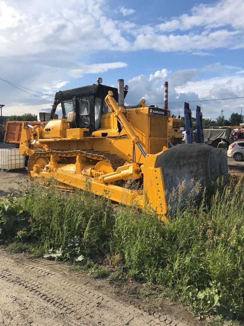 Бульдозер Komatsu d355a