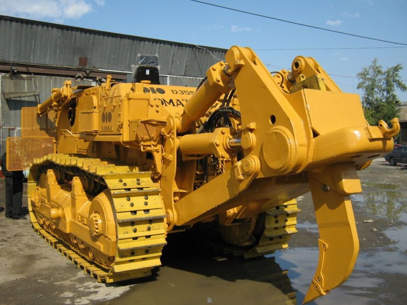 Бульдозер Комацу д 355