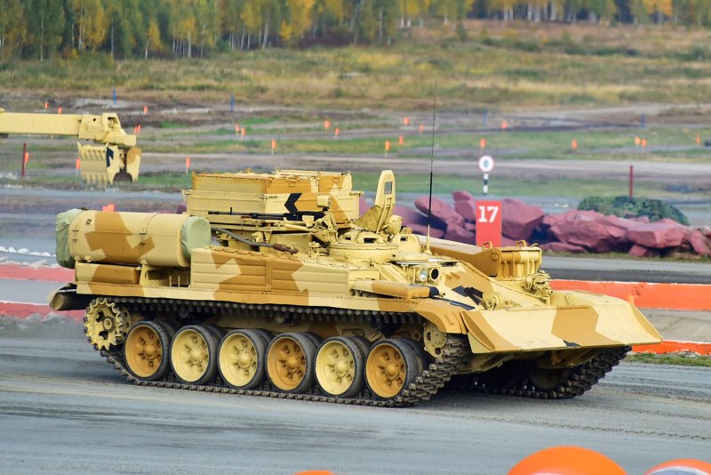 Брэм-1м Трумпетер баки