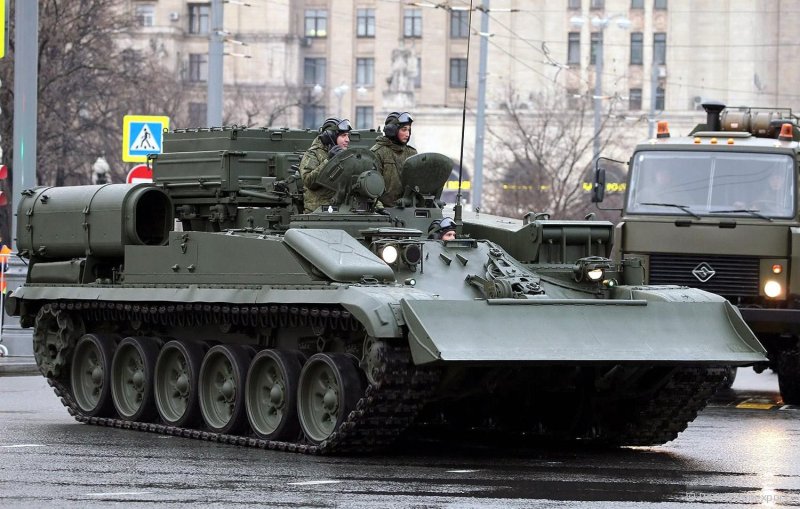 Ремонтно-эвакуационная машина