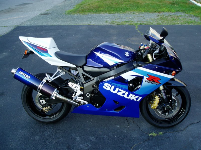 Мото Suzuki GSX-r600