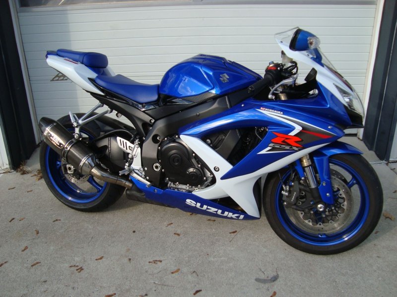 Suzuki GSX-R 600 k8