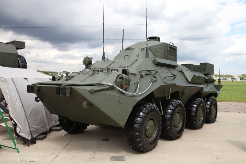 БТР-82 бронетранспортёр