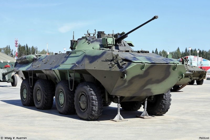 БТР-90 бахча