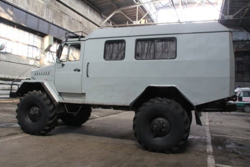 ГАЗ-3308 Садко кемпер
