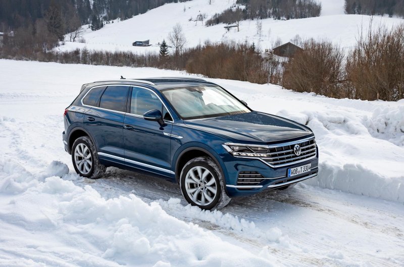 VW Touareg 2011 салон