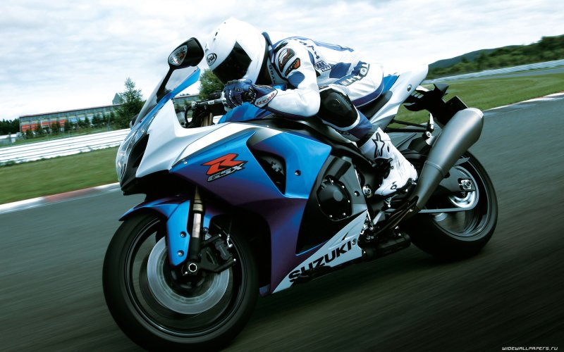 Мотоцикл Сузуки GSXR 1000