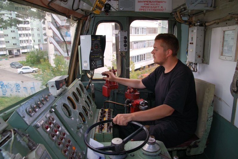 Вл80с кабина машиниста
