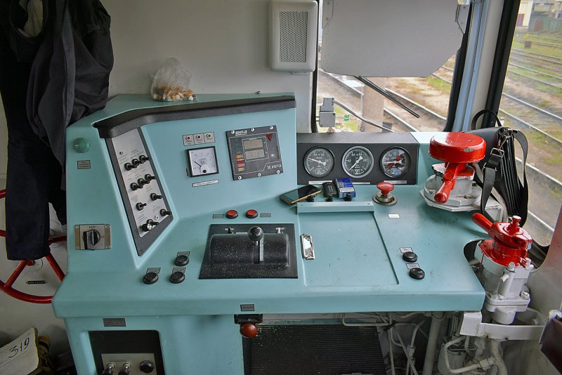 Тэм18дм кабина