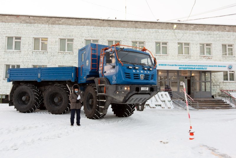 Вездеход АВТОРОС шаман 8x8