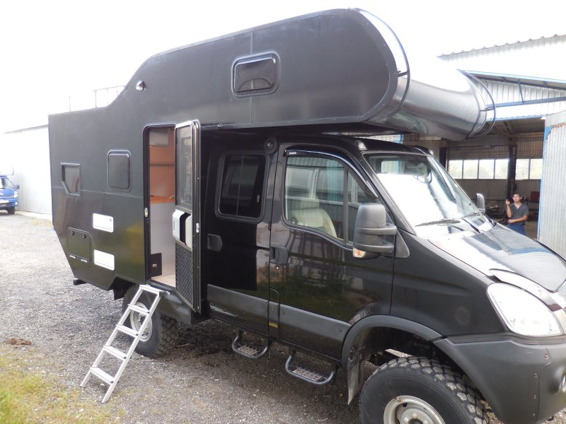 Жилой модуль на базе Iveco Daily 4wd