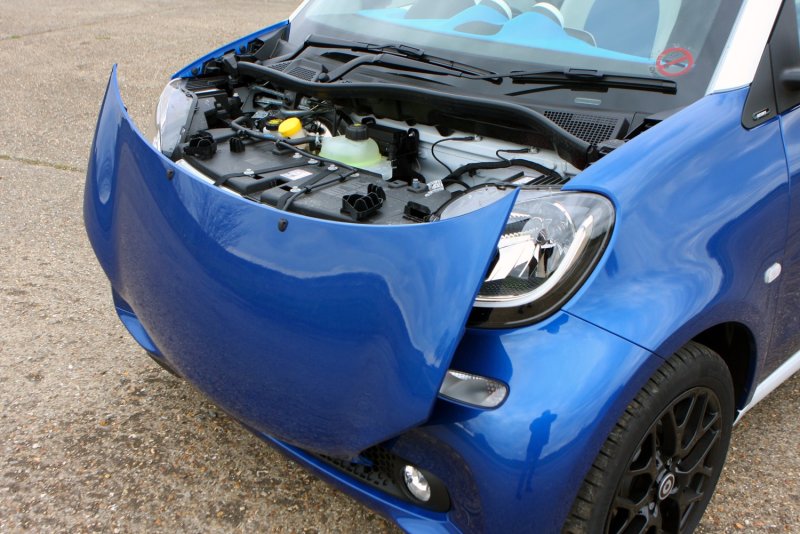 Smart Forfour капот