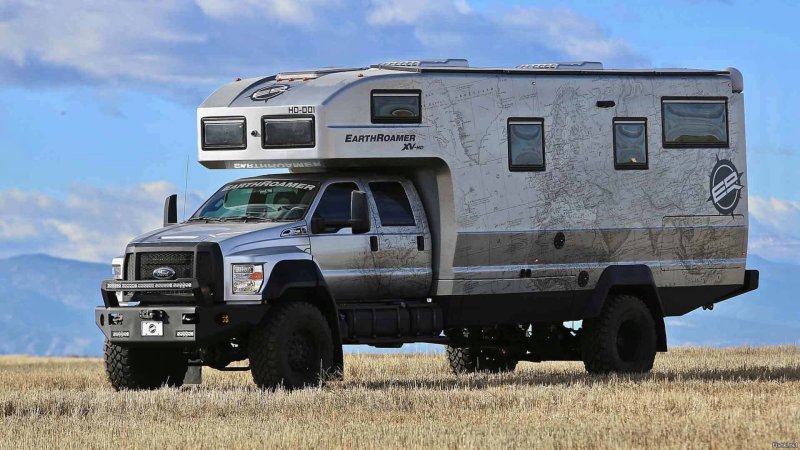 Ford f550 EARTHROAMER.