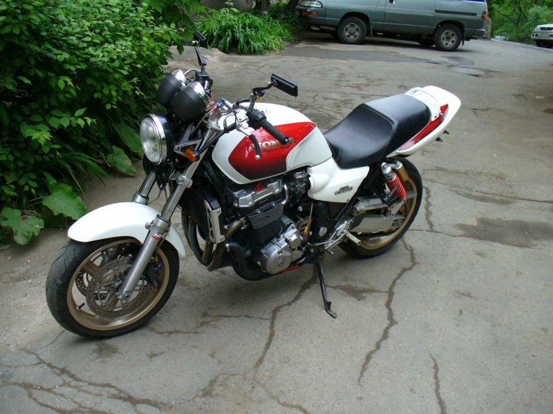Honda CB 1300 super four