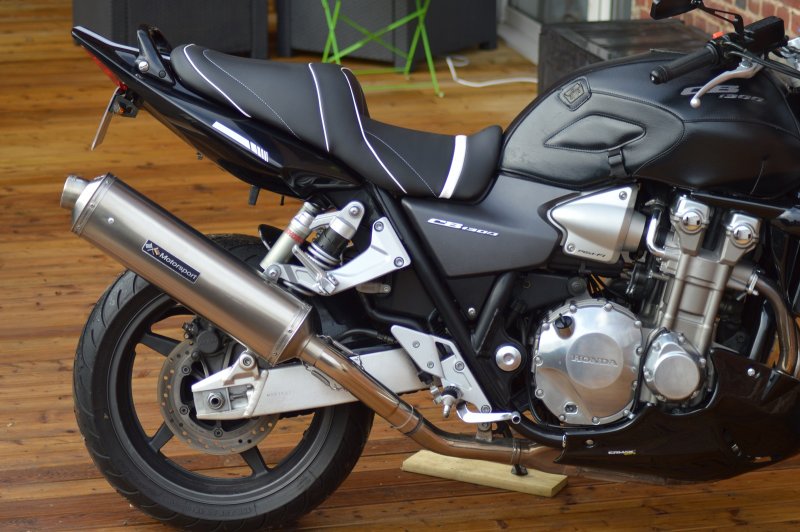 Honda cb1300 engine