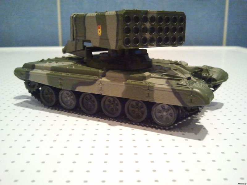 1/72 ТОС-1 боевые машины мира
