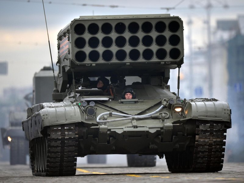 Огнеметная система ТОС-1 "Буратино"