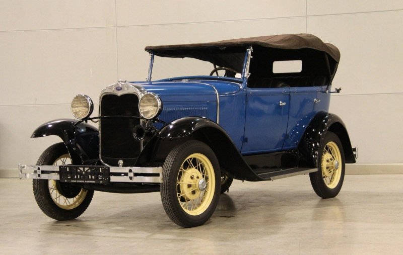 Ford model 70 1930s