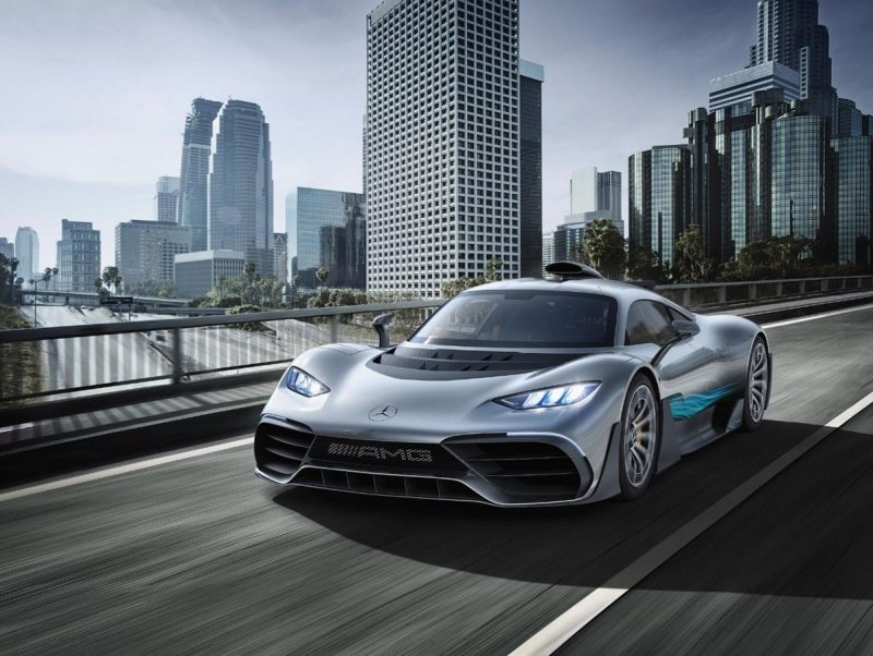 Гиперкар Mercedes-AMG Project one