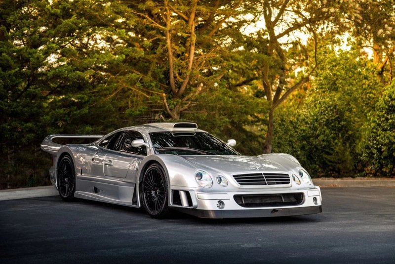 Mercedes-Benz CLK GTR