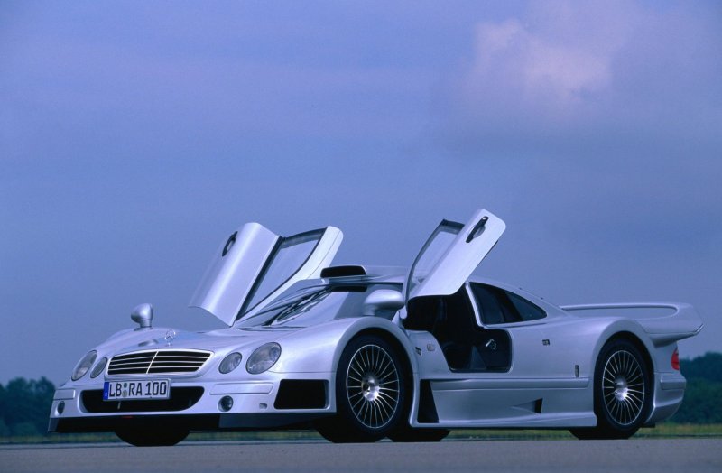 1998 Mercedes-Benz AMG CLK GTR