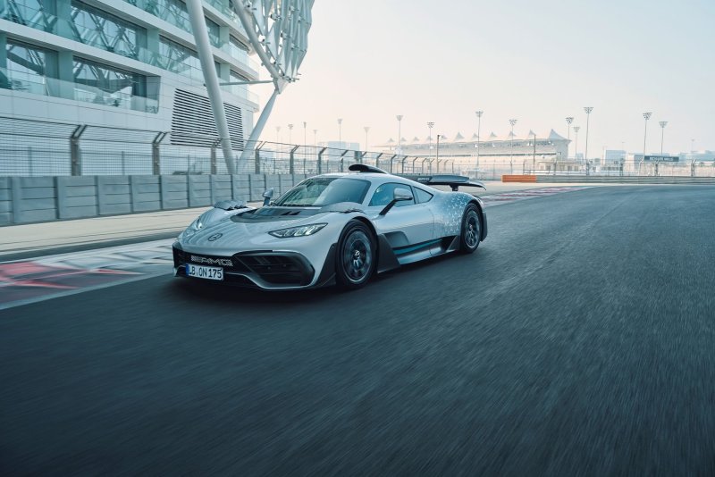 Mercedes AMG one 2022