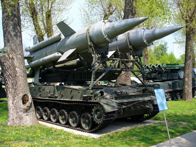 Зенитно-ракетный комплекс круг 2к11