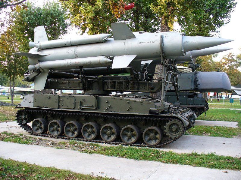 Зенитно-ракетный комплекс круг 2к11