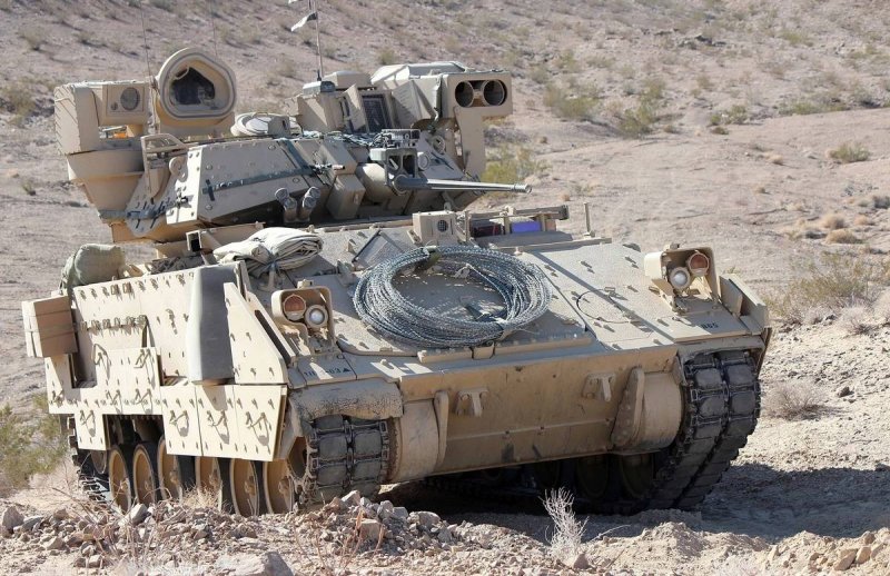 БМП m2 Bradley