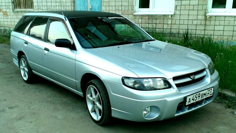 Nissan Expert 11
