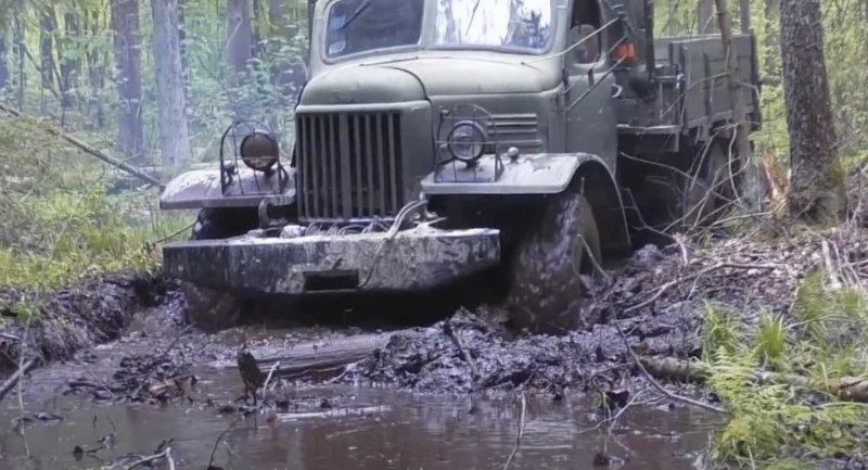 ЗИЛ 157 на бездорожье