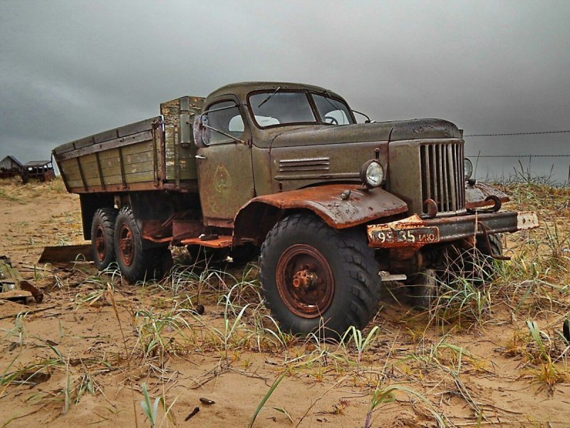 Старый ЗИЛ 157
