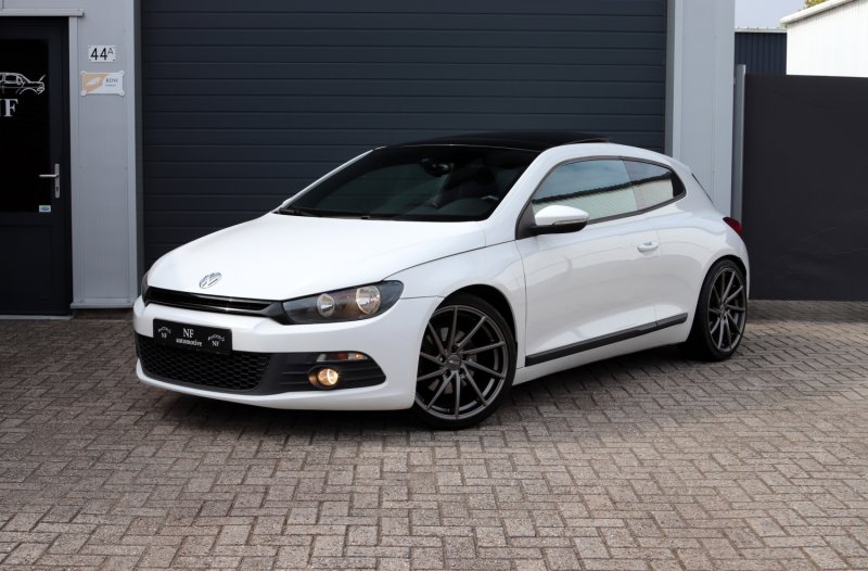 Volkswagen Scirocco с люком