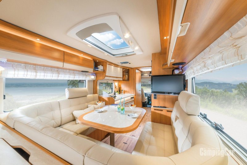 Автодом Hymer b-660-SL.