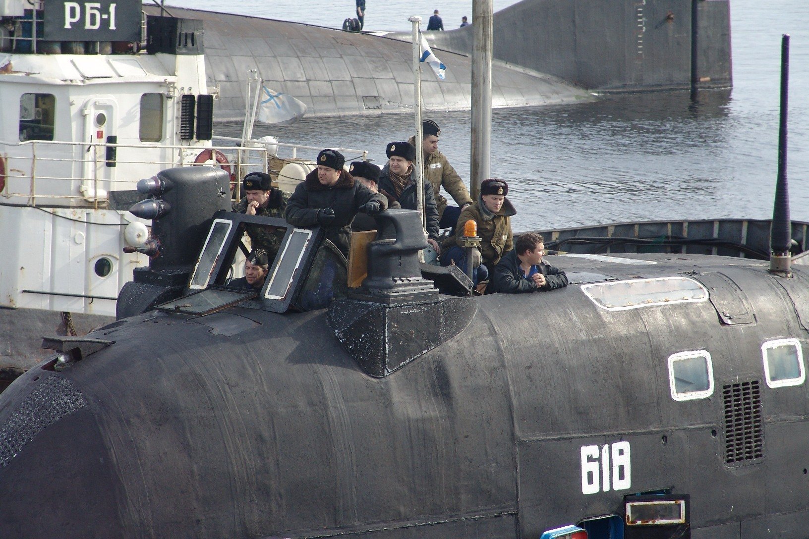 Лодка б н. Подводная лодка 671 РТМ. Атомная подводная лодка 671 РТМ. Проект 671 РТМ подводная лодка. Подводная лодка Барракуда проект 945.