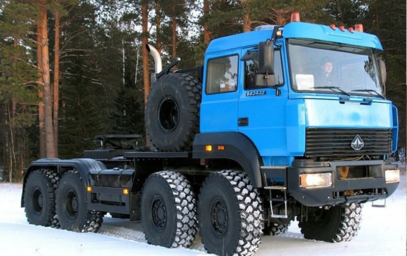 Тягач «Таганай-683432 8x8»