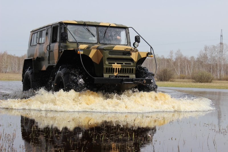 Болотоход на базе ГАЗ 66