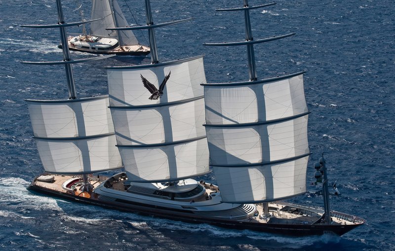 Maltese Falcon (88м)