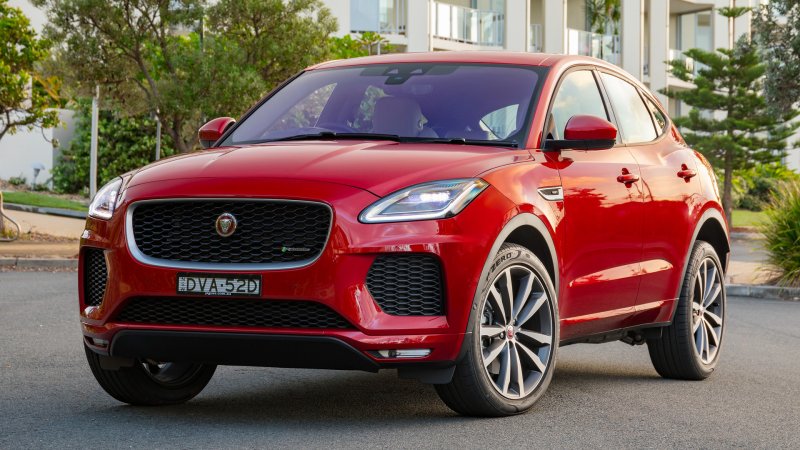 Ягуар кроссовер e Pace