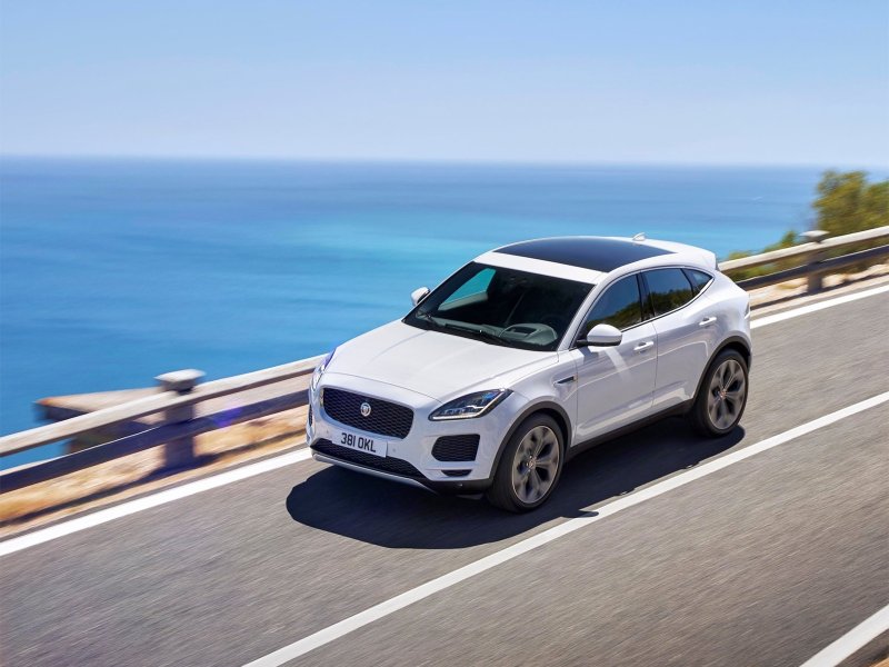 Jaguar кроссовер e-Pace