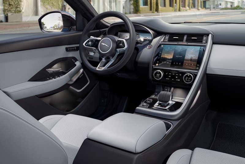 Jaguar e-Pace 2021