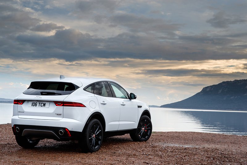 Ягуар e Pace 2021