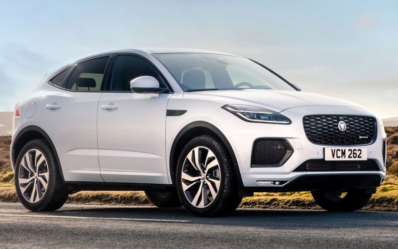Новый Ягуар e-Pace 2021