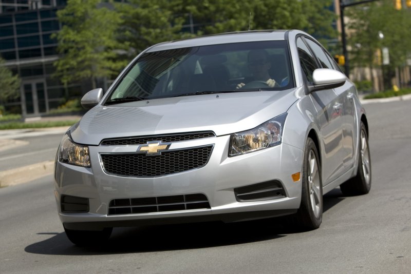 Шевроле Cruze 2011