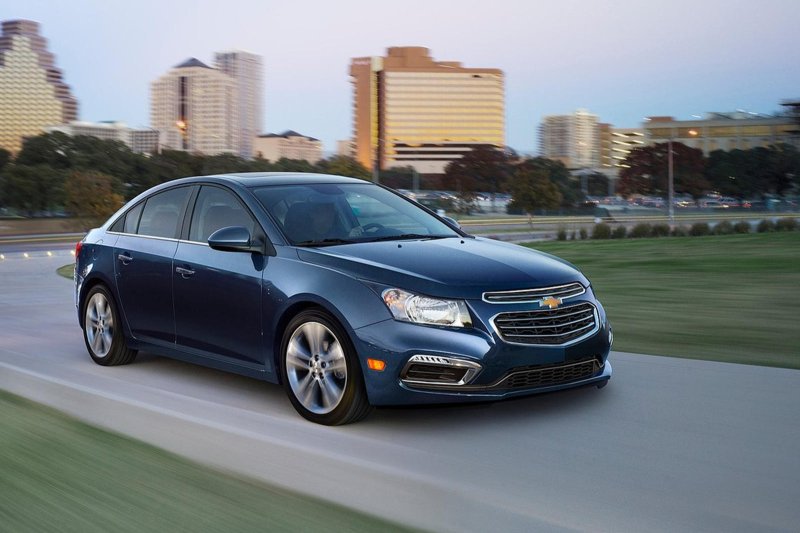 Шевроле Cruze 2015