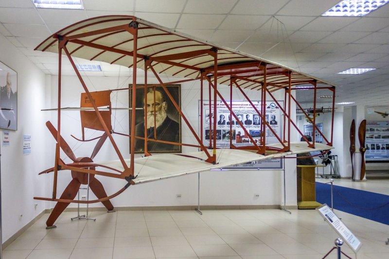 Жуковский Николай Егорович изобретения планер