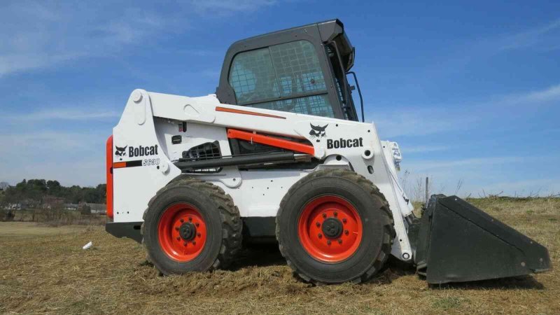 Мини погрузчик Bobcat s630