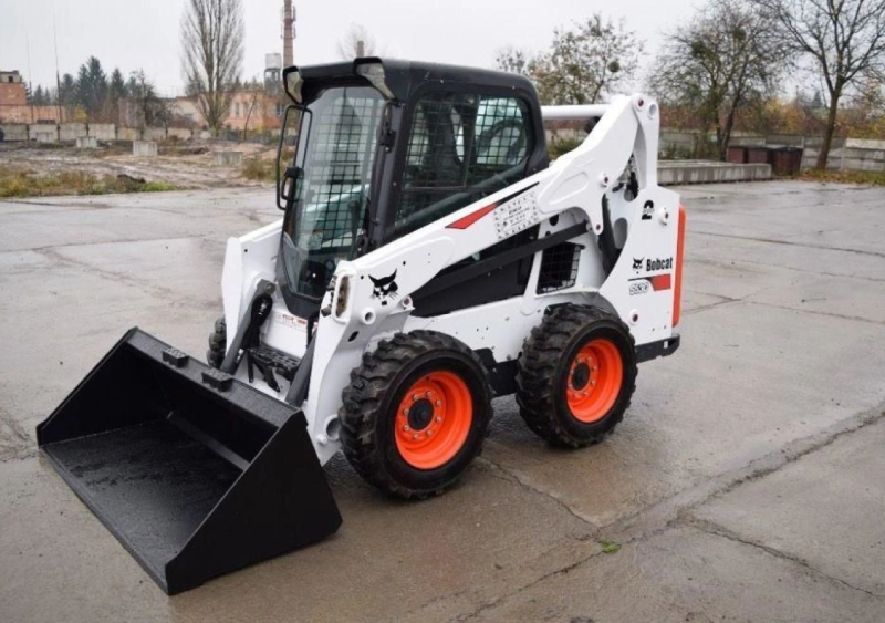 Погрузчик Bobcat s530
